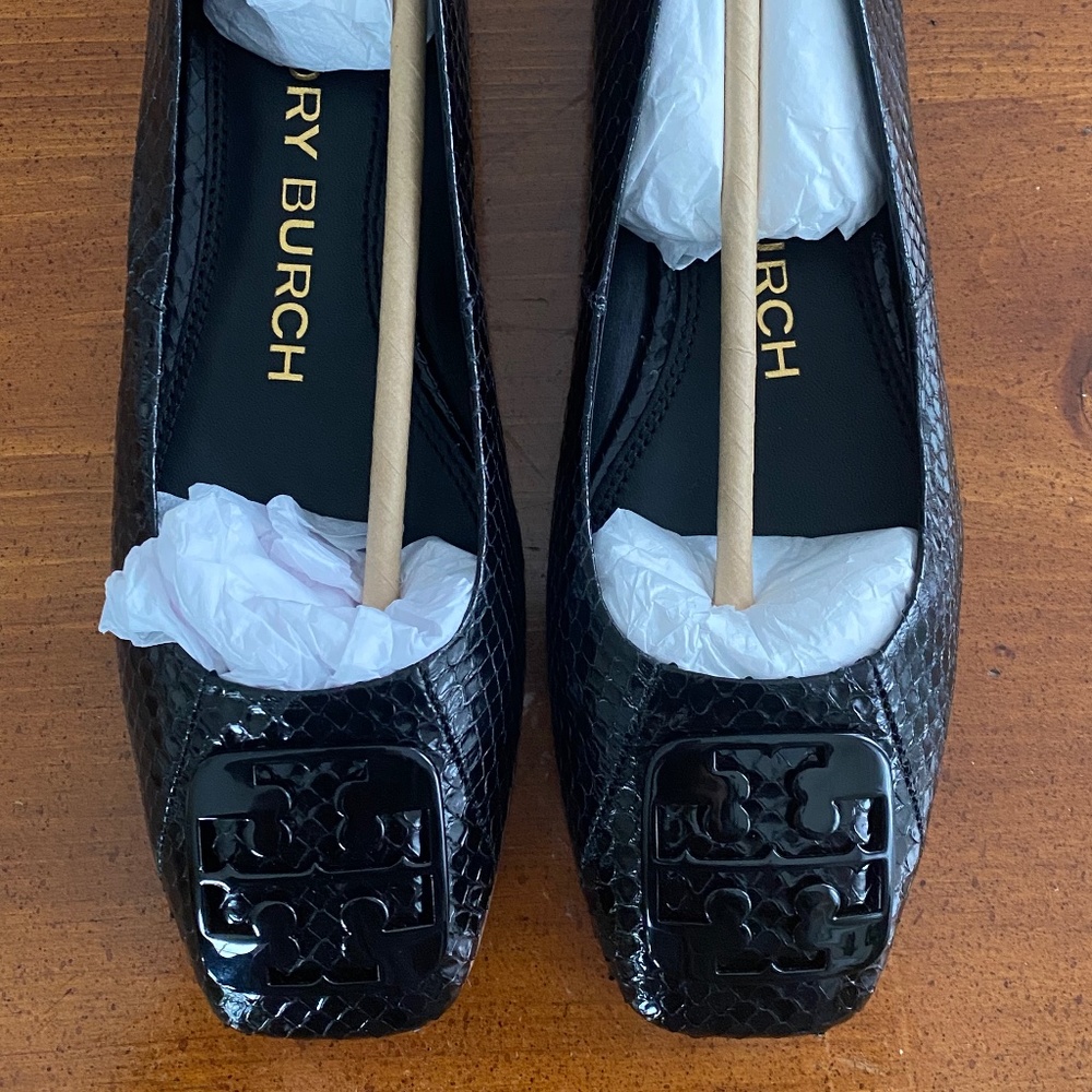 Tory Burch Black Snake Georgia Ballet Flat Size 5.5